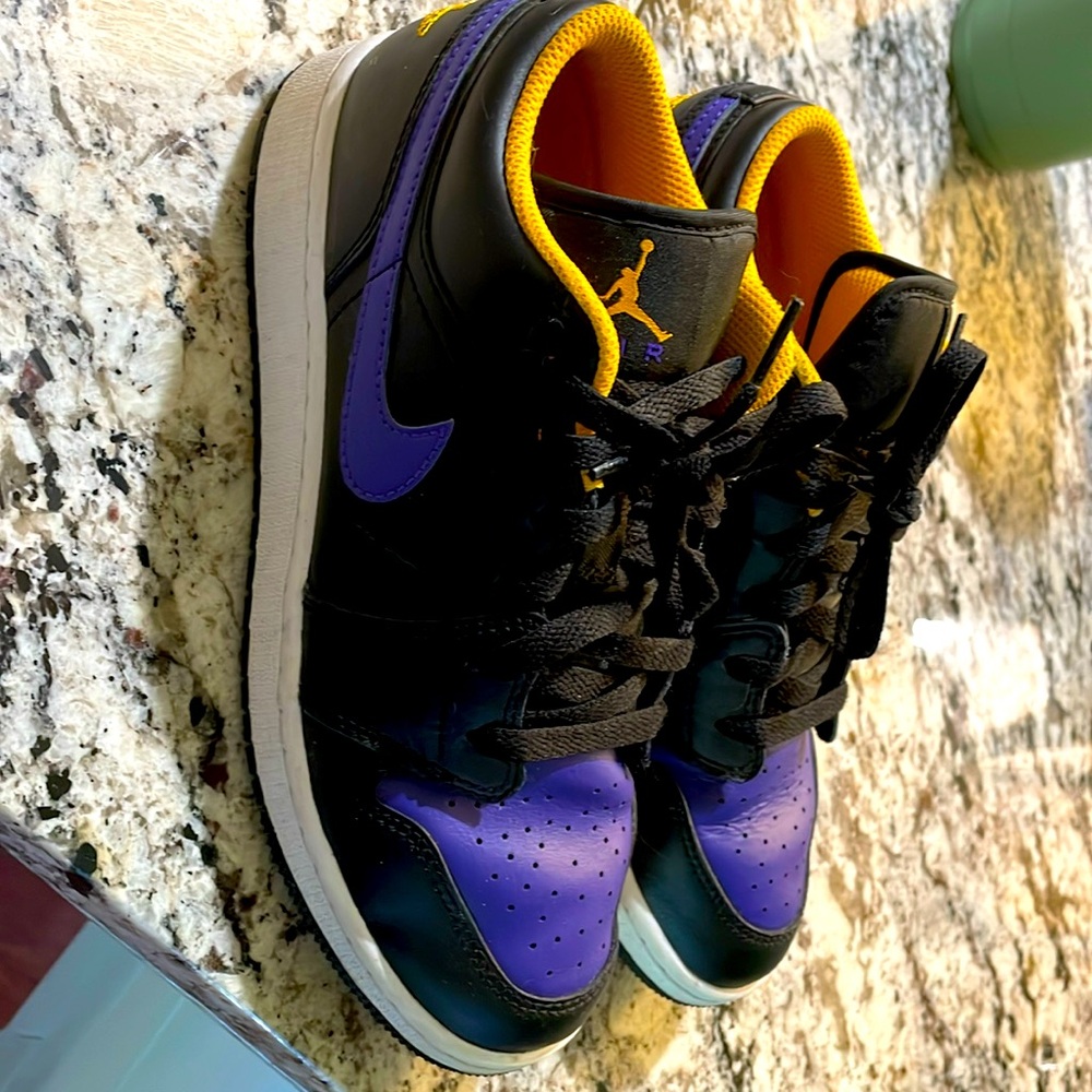 Boys Jordan’s